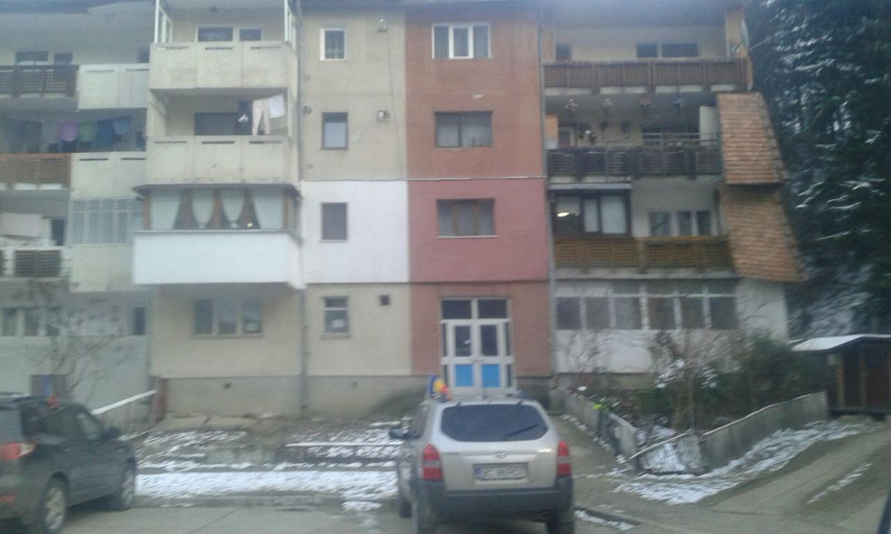 Apartament Nemira Slănic-Moldova Exteriér fotografie